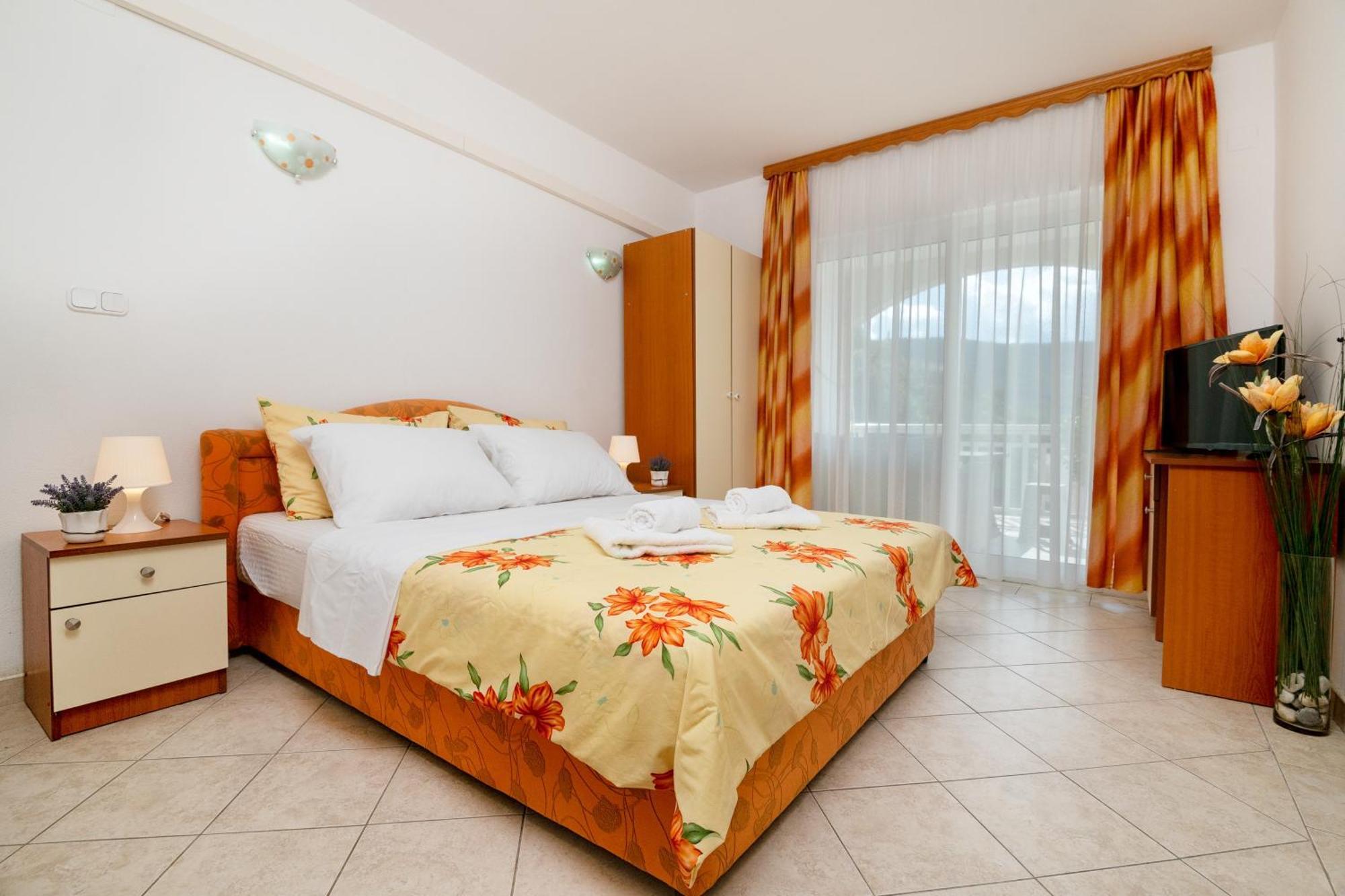 Apartments Matej Неум Стая снимка